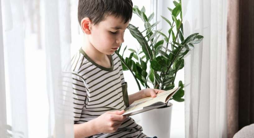 فوائد القراءة للطفل