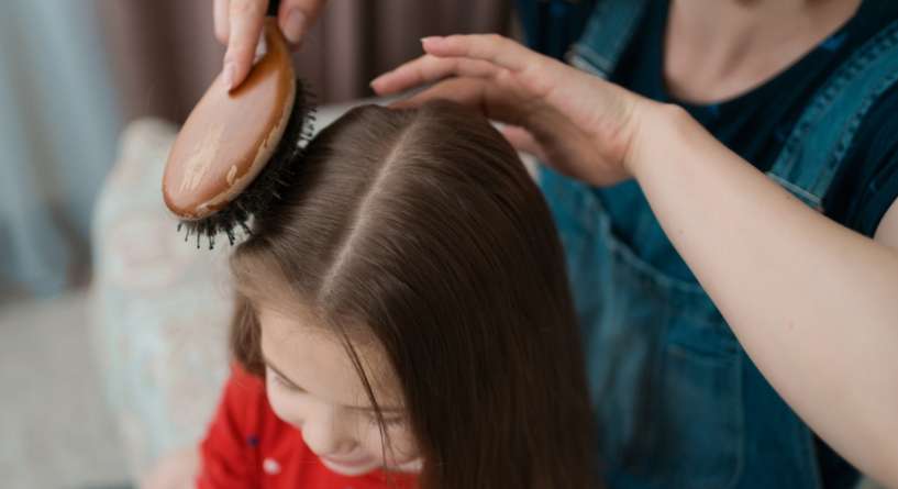 سبب تساقط الشعر عند الاطفال