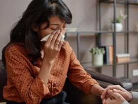 كيف تعيدين بناء علاقة أرهقتها الخيبات؟