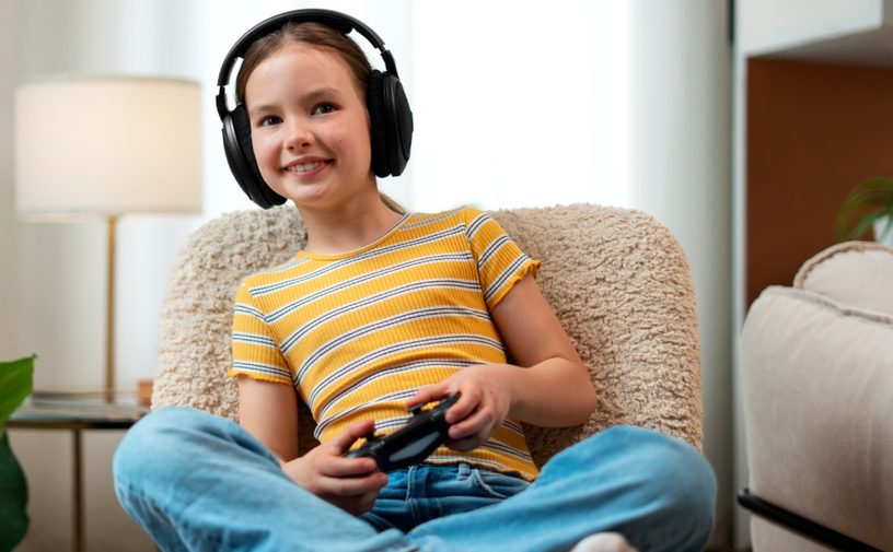 ألعاب الفيديو ليست عدوّة طفلك.. بل قد تُنقذ مستقبله الدراسي!