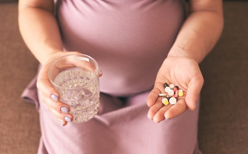 مكمل غذائي للحامل