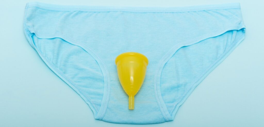 ملابس داخلية