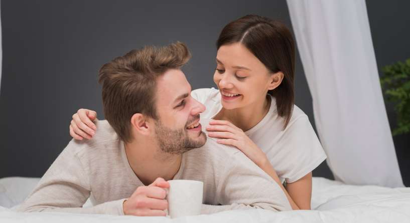 حلّ الخلافات الزوجية يبدأ بهذه الحركة الغريبة قبل النوم