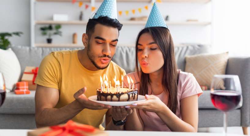 رسائل عيد ميلاد حبيبي رومانسية طويله