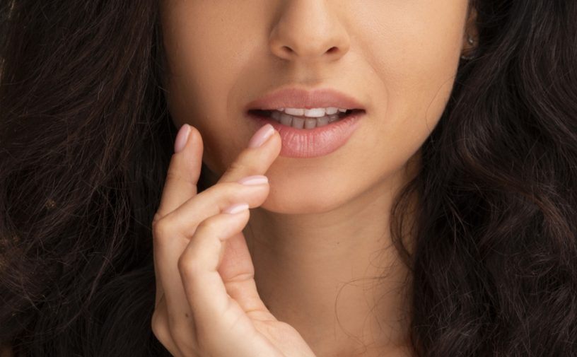 علاج تشقق الشفايف