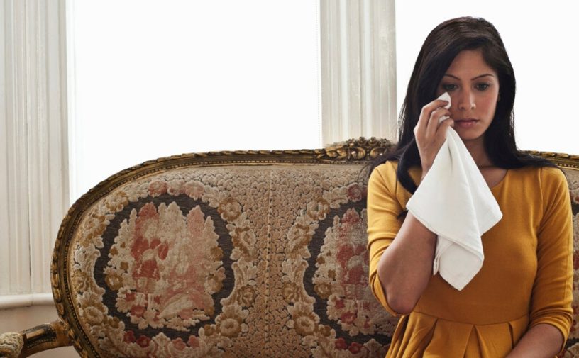 تفسير البكاء في المنام للعزباء