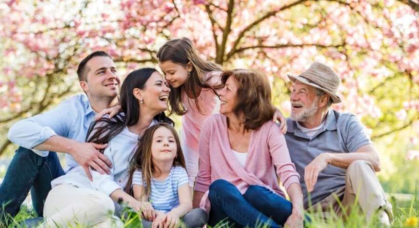 كيف تكوني داعمة بدون ما تنسي نفسك؟