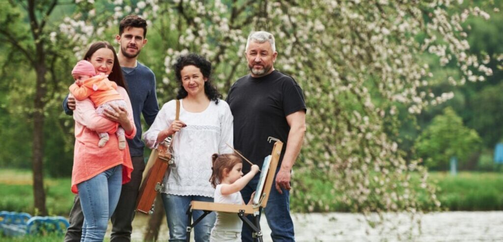 عائلة سعيدة