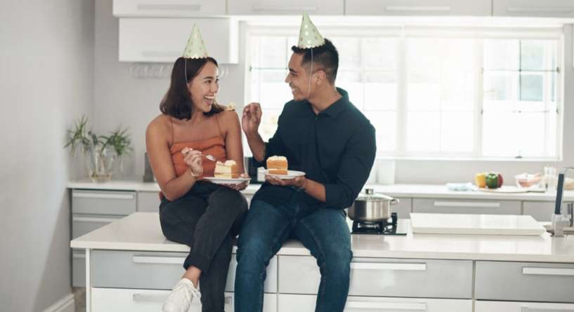 عبارات لعيد الزواج​
