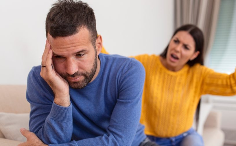 السبب الأول وراء انهيار العلاقات الزوجية.. ليس الخيانة!