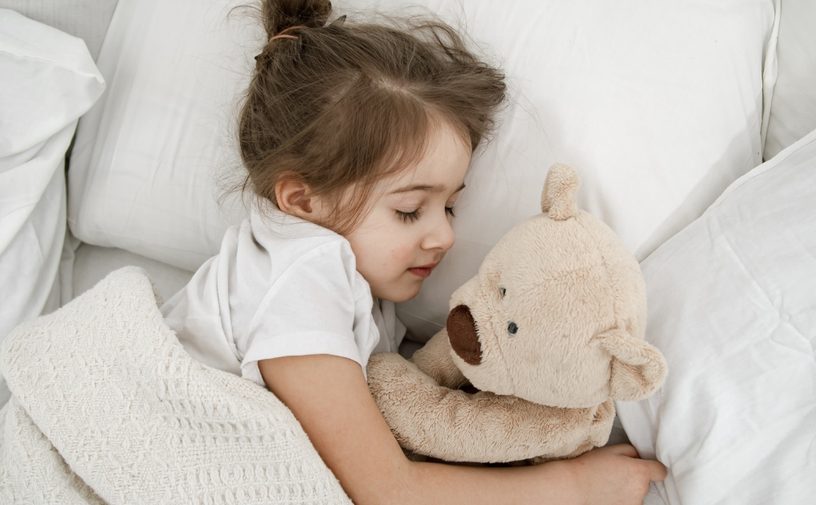 عدد ساعات النوم للاطفال​ ​