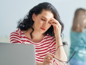 أم متعبة نفسيًا؟