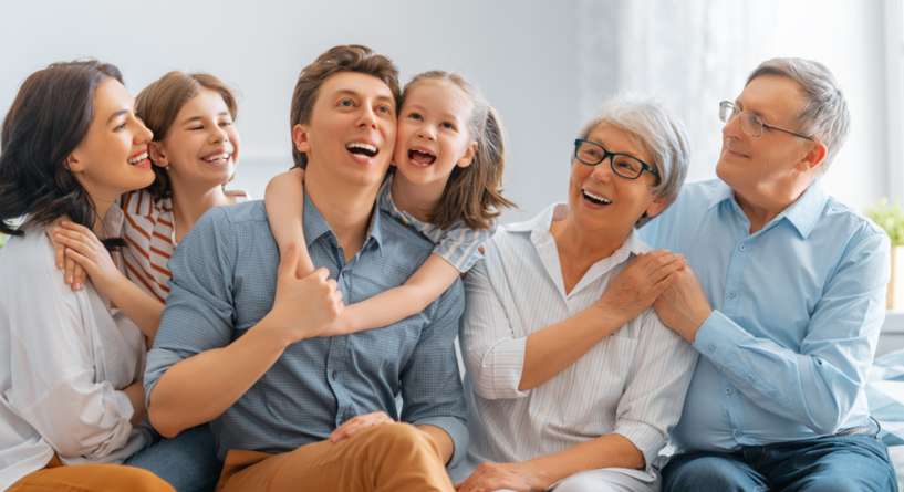 زيارة عائلية