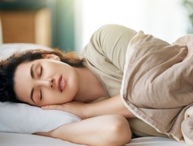 كيف انام نوم عميق