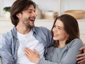 مميزات البنت القصيرة في العلاقة الزوجية
