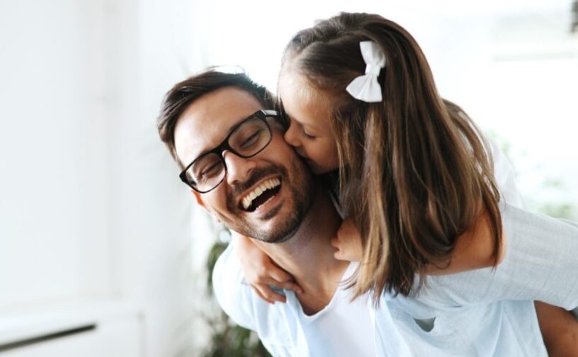 حب الاب لابنته