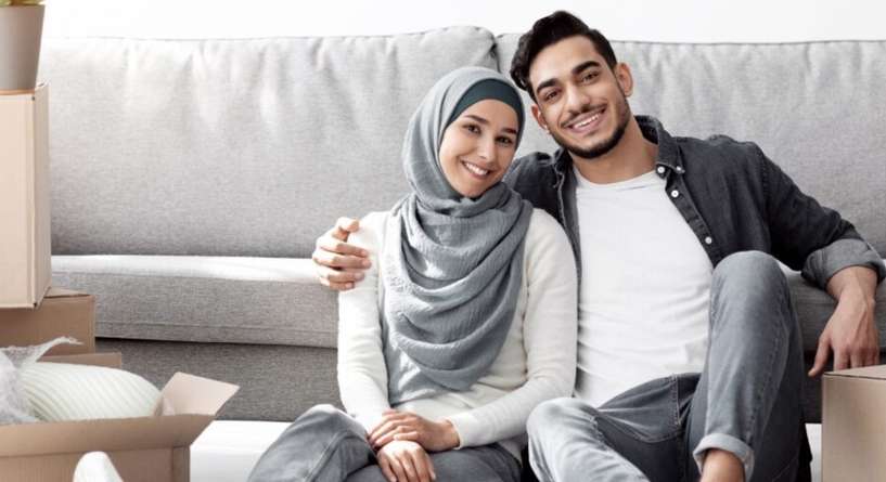 هل تجب طاعة الزوج في كل شيء