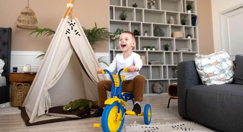 هل تخلق الفوضى الإبداع؟ دراسة تربوية تغيّر نظرتنا إلى ترتيب المنزل