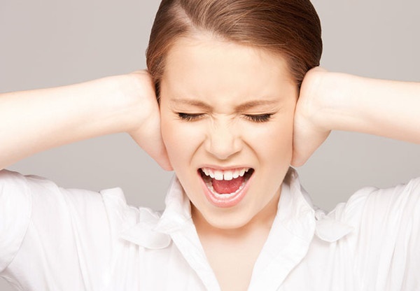 6 حيل لإبقاء الأذنين مفتوحتين خلال الطيران