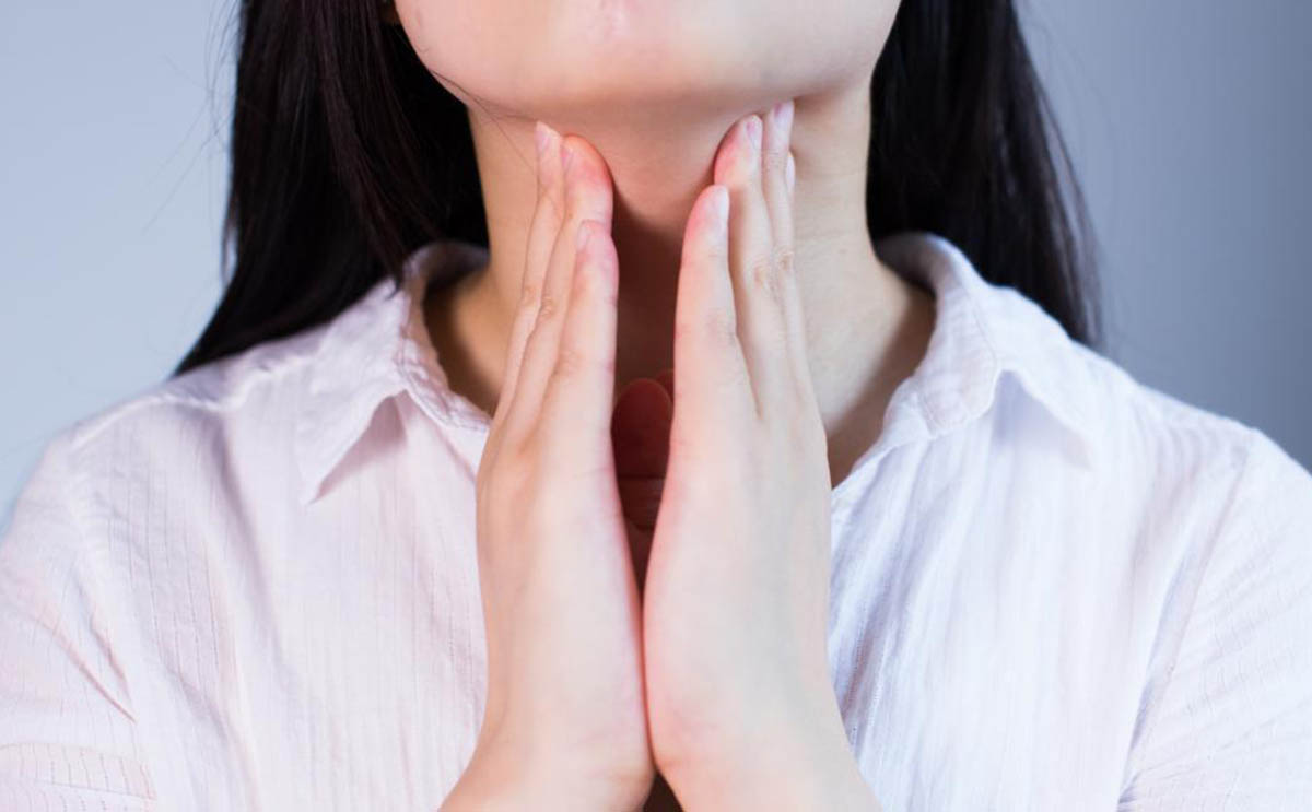 ما افضل مضاد حيوي لعلاج التهاب اللوزتين وهل من علاج طبيعي؟