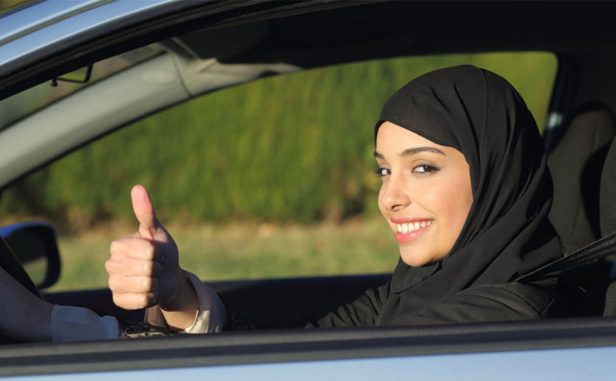السعودية تحدد يوم قيادة المرأة للسيارةالسعودية تحدد يوم قيادة المرأة للسيارة
