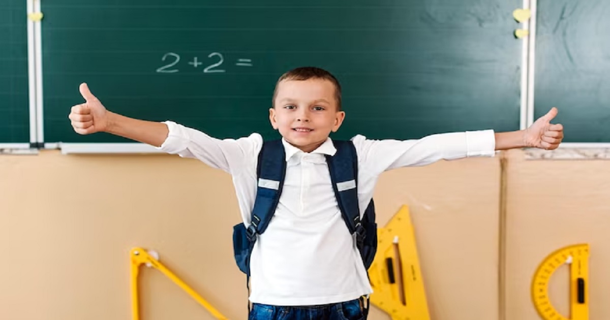 الحفاظ على زي المدرسة نظيف من دون غسيل