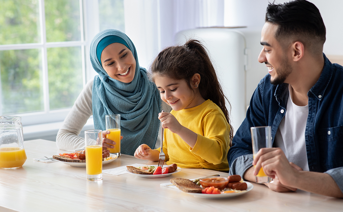 من الآداب بعد الفراغ من الأكل