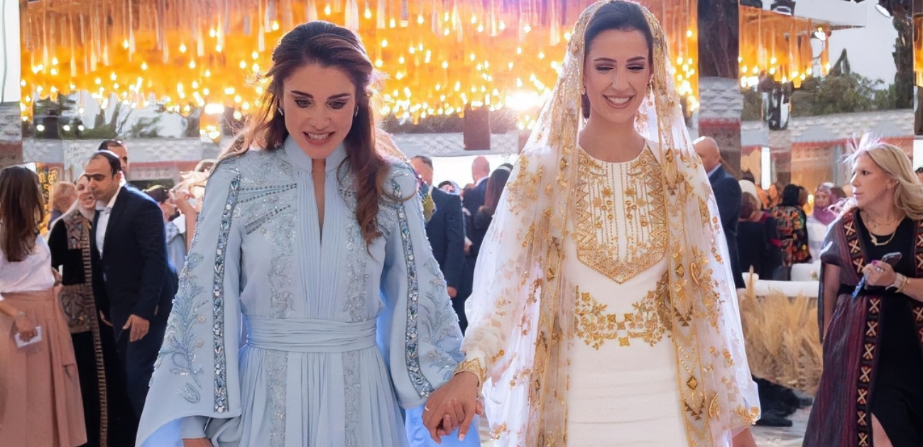 الملكة رانيا تهنئ ابنتها الأميرة رجوة في عيد ميلادها